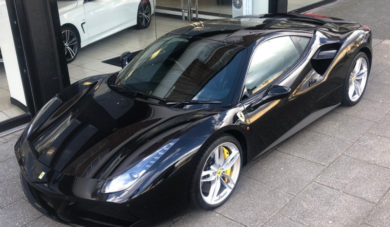 Ferrari 488 full